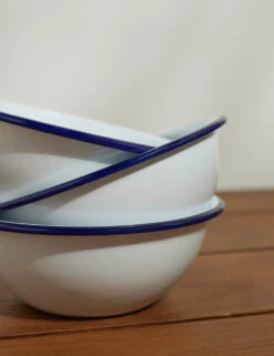 Enamelware Cereal Bowl (Set Of 4) By Crow Canyon -Restaurant Supplies Store EnamelwareCerealBowl 20oz BlueRim Setof4 7507