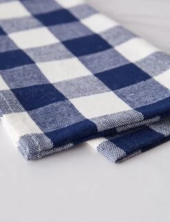 Gingham Napkins (Set Of 4) By Heather Taylor Home -Restaurant Supplies Store Gingham IndigoNapkins setof4 16075 scaled