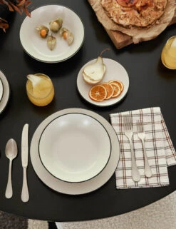 Mayfair Plaid Napkins (Set Of 4) By Heather Taylor Home -Restaurant Supplies Store HidaraRugDiningRoom 3887 SITECROP 3 scaled