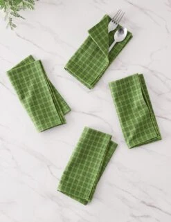 Katherine Plaid Napkins (Set Of 4) By Heather Taylor Home