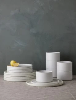 Redonda Dinnerware (18-Piece Set) By Costa Nova