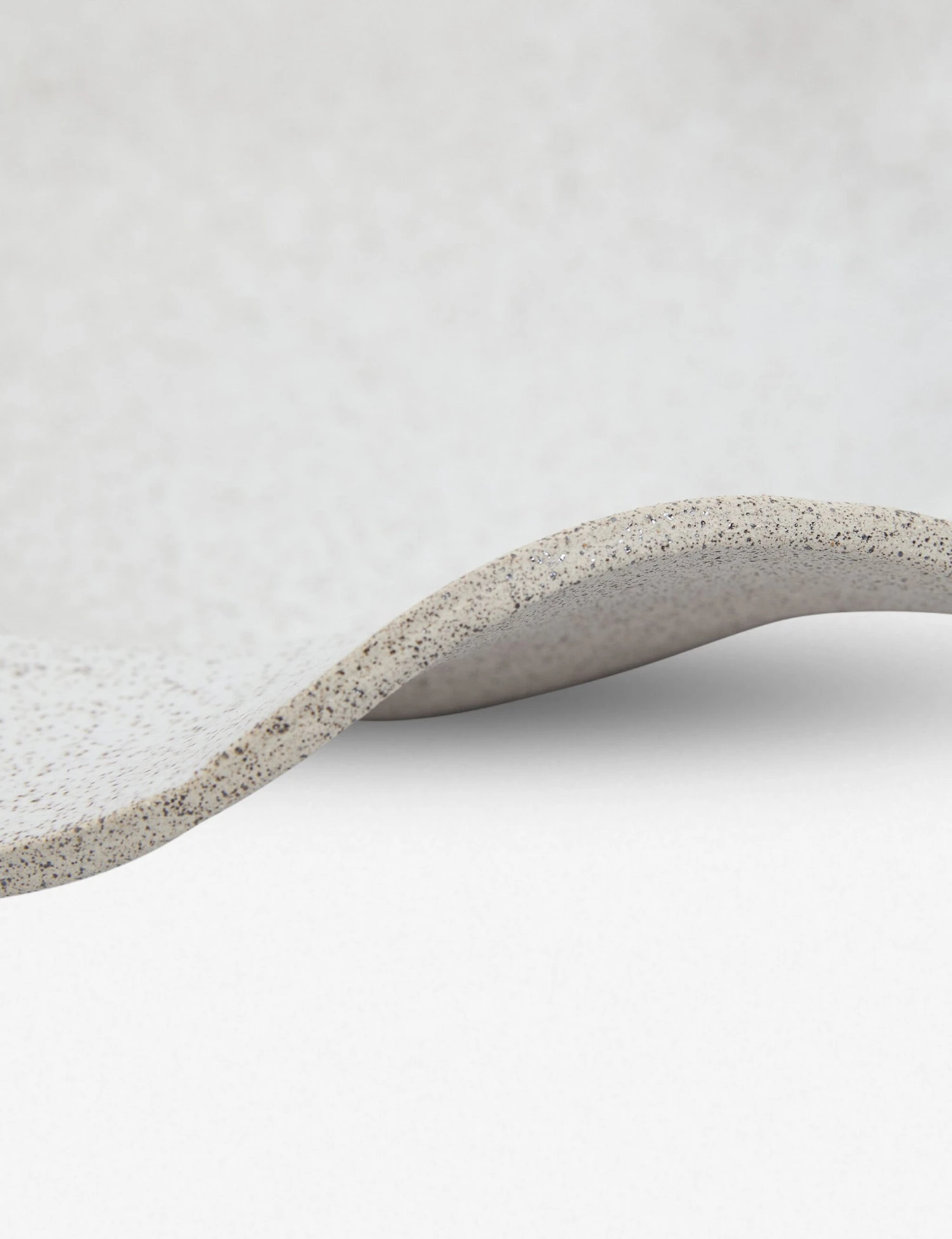 Raya Round Platter By SIN 3 Raya Round Platter By SIN - Image 3