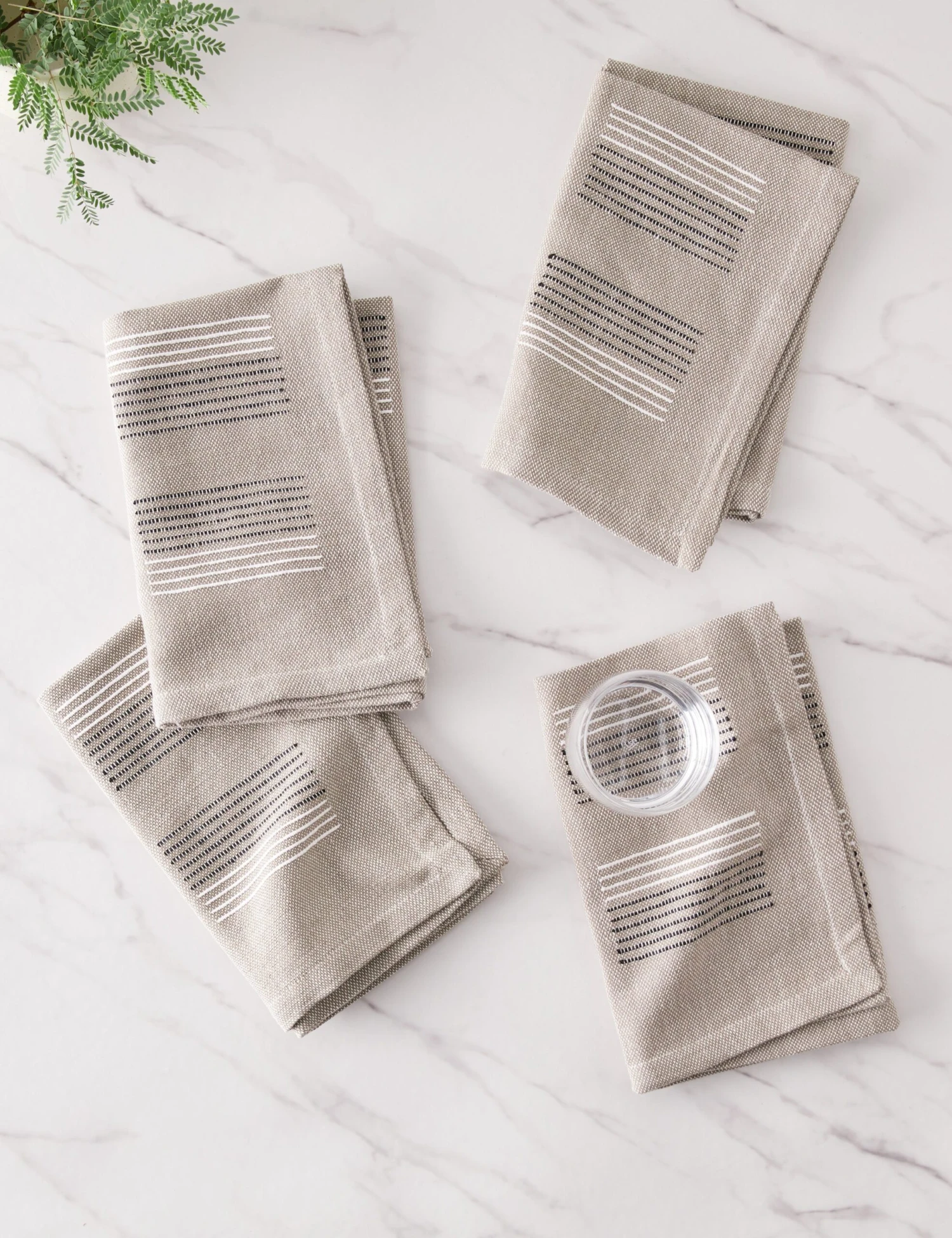 Stacks Napkins (Set Of 4) By Minna 3 Stacks Napkins (Set Of 4) By Minna - Image 3